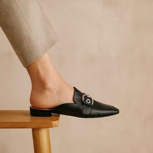 Nine West Black Mules Size 7.5